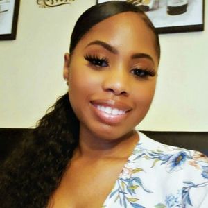 Meet your Posher, Dora